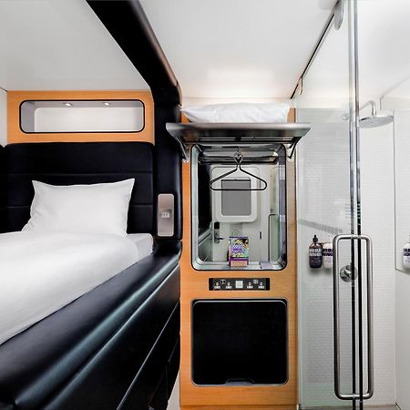 Yotelair London Gatwick Airport Horley Exteriér fotografie